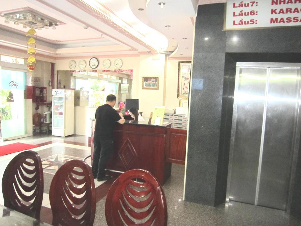 Thanh Hong Hotel Хошимін Екстер'єр фото