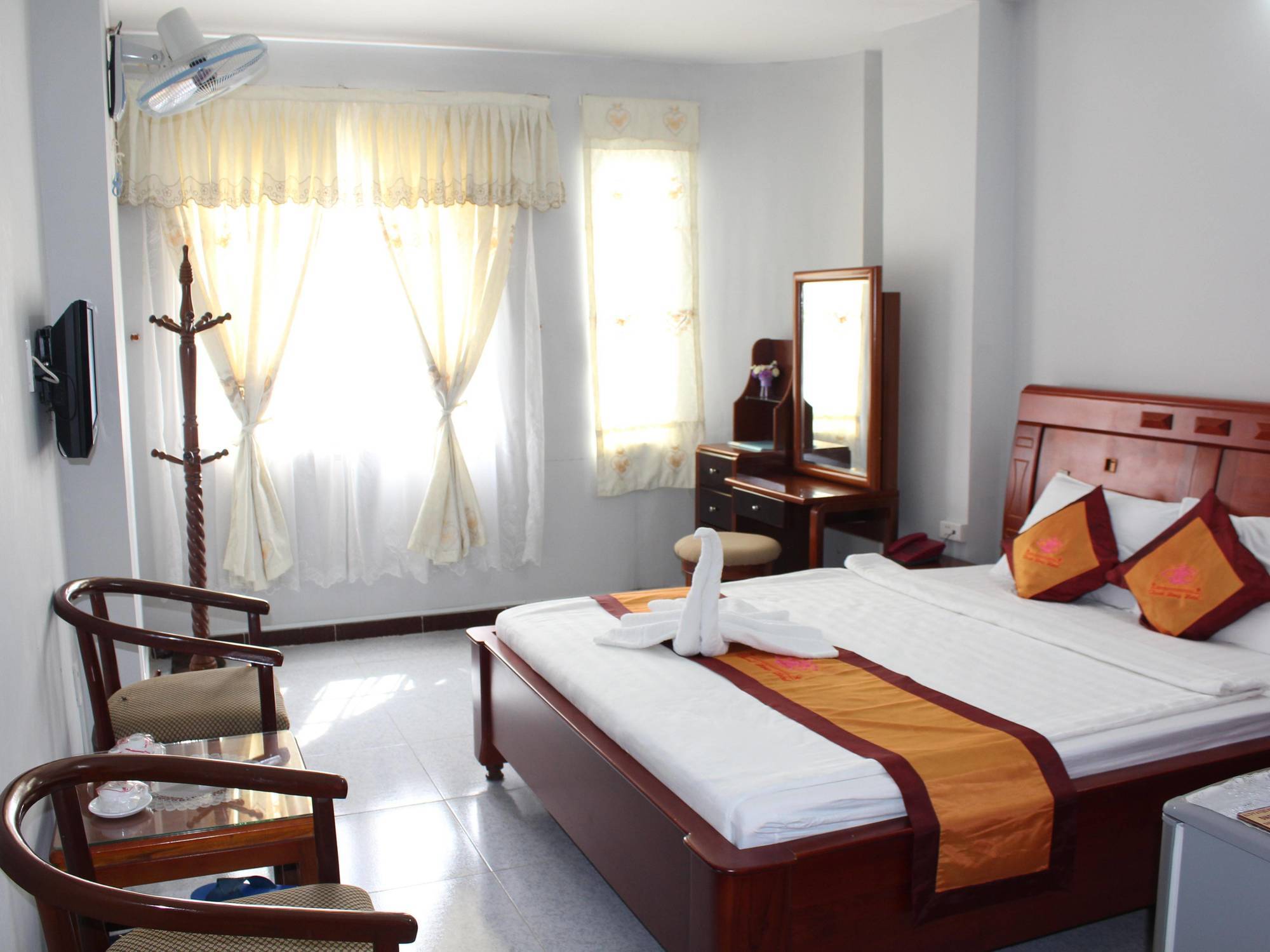 Thanh Hong Hotel Хошимін Екстер'єр фото