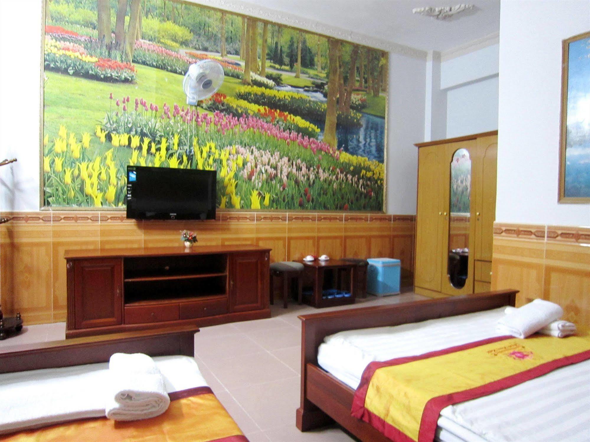 Thanh Hong Hotel Хошимін Екстер'єр фото