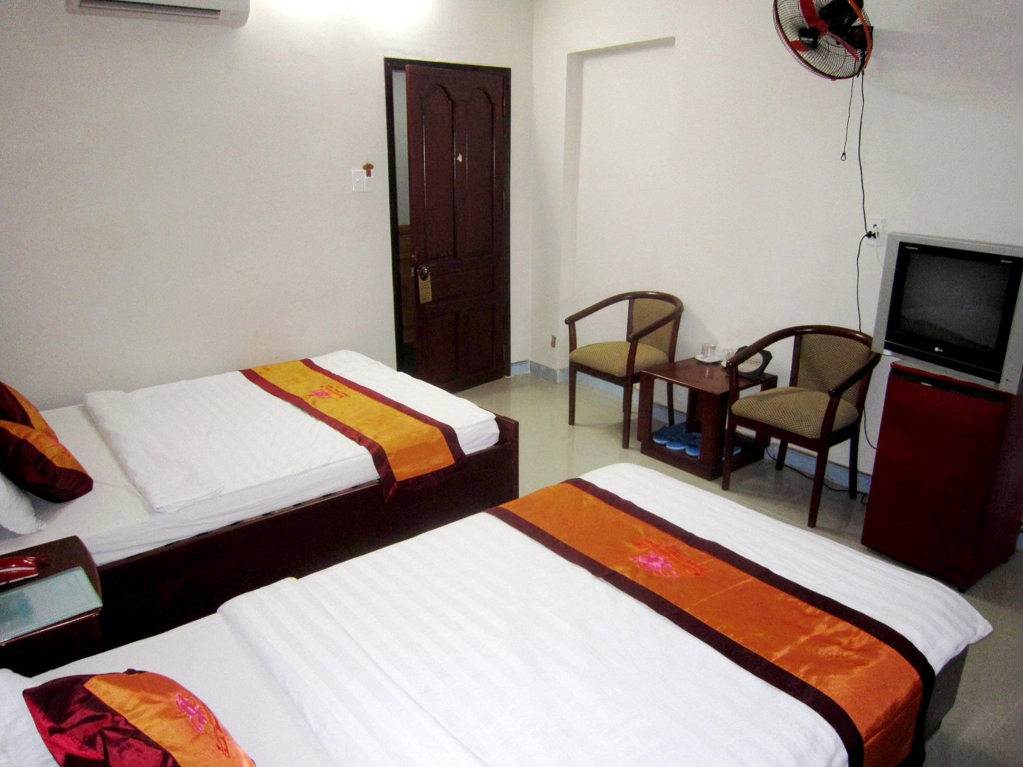 Thanh Hong Hotel Хошимін Екстер'єр фото